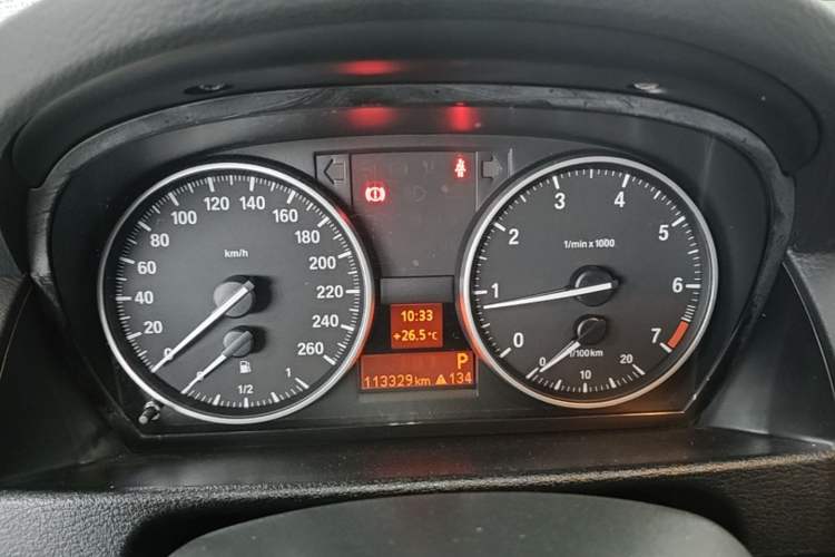 Used BMW X1 2012 sDrive18i Fashion Model Instrument Cluster