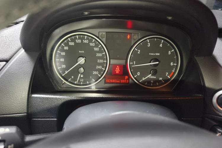 Used BMW X1 2012 sDrive18i Fashion Model Instrument Cluster