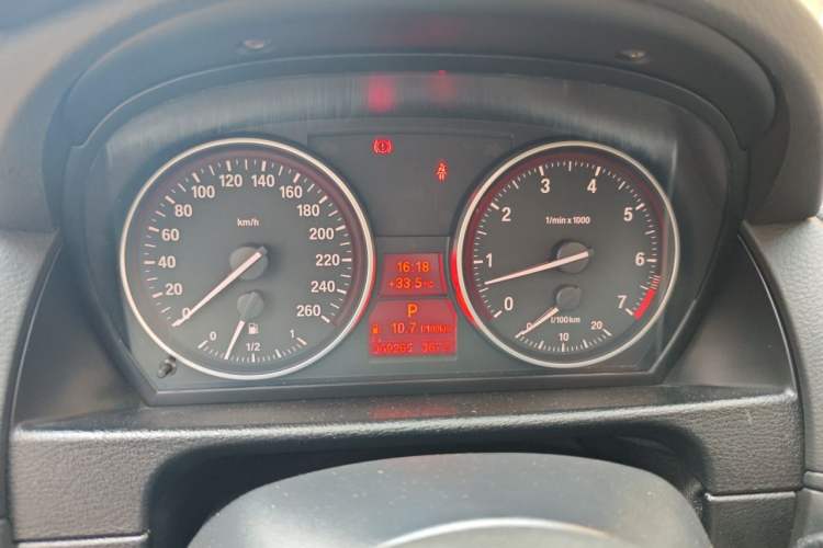 Used BMW X1 2012 xDrive20i Instrument Cluster