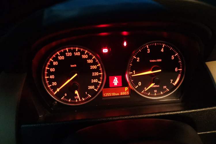 Used BMW X1 2012 sDrive18i Luxury Edition Instrument Cluster