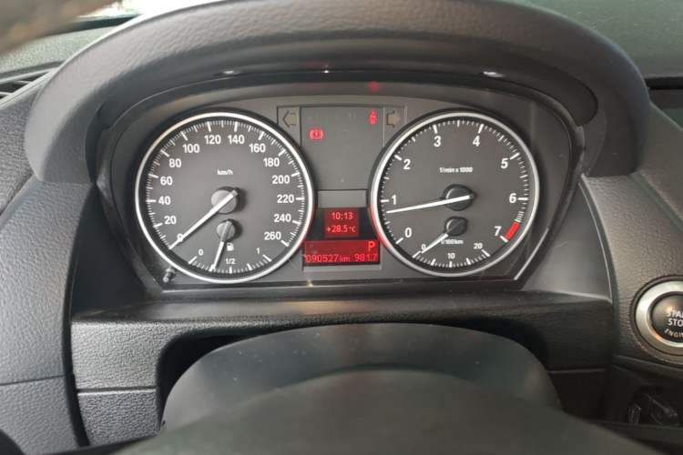 Used BMW X1 2012 sDrive18i Fashion Model Instrument Cluster