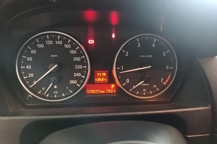 Used BMW X1 2012 sDrive18i Luxury Edition Instrument Cluster