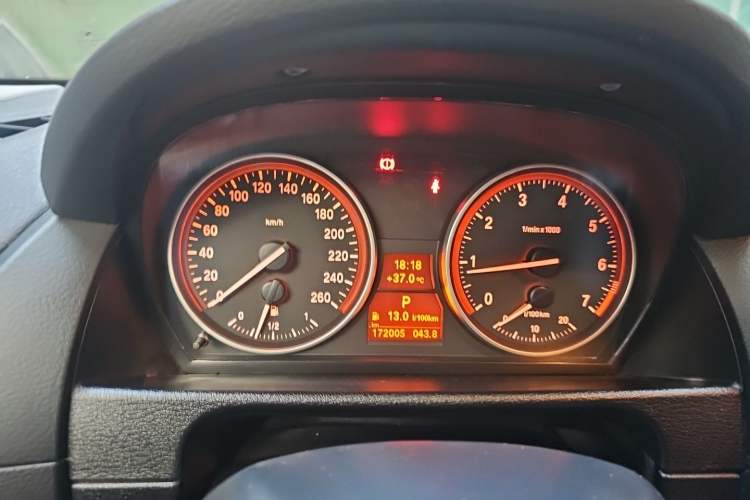 Used BMW X1 2012 xDrive20i Luxury Model Instrument Cluster