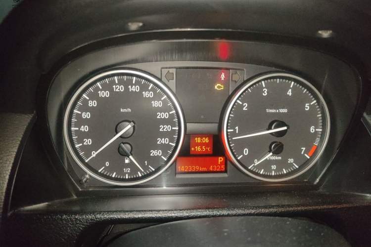 Used BMW X1 2012 sDrive18i Fashion Model Instrument Cluster