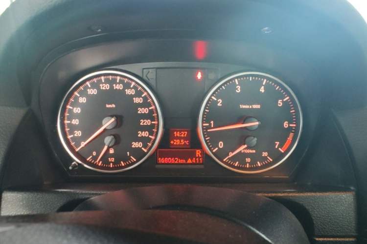 Used BMW X1 2012 sDrive18i Luxury Edition Instrument Cluster