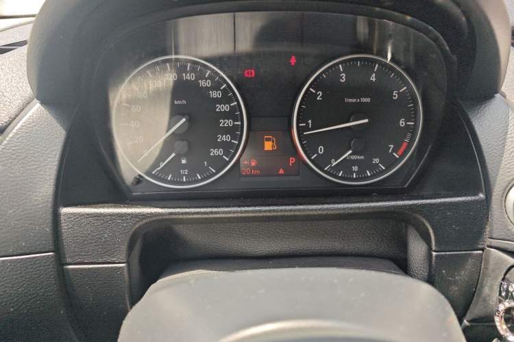 Used BMW X1 2012 sDrive18i Luxury Edition Instrument Cluster