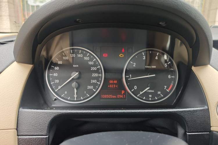 Used BMW X1 2012 sDrive18i Luxury Edition Instrument Cluster