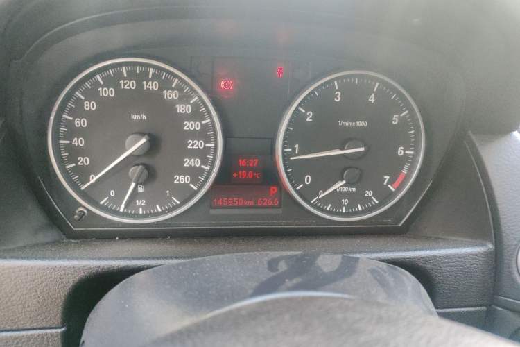 Used BMW X1 2012 sDrive18i Luxury Edition Instrument Cluster
