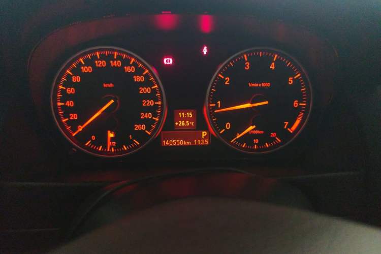 Used BMW X1 2012 sDrive18i Luxury Edition Instrument Cluster