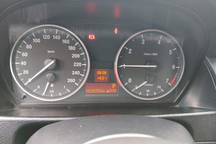 Used BMW X1 2012 sDrive18i Fashion Model Instrument Cluster