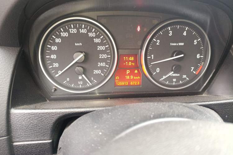 Used BMW X1 2012 xDrive20i Instrument Cluster