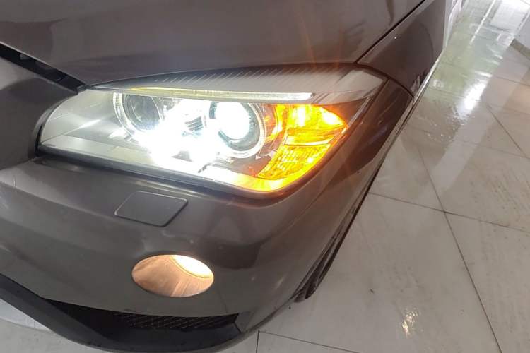 Used BMW X1 2012 sDrive18i Luxury Edition Left Front Headlight