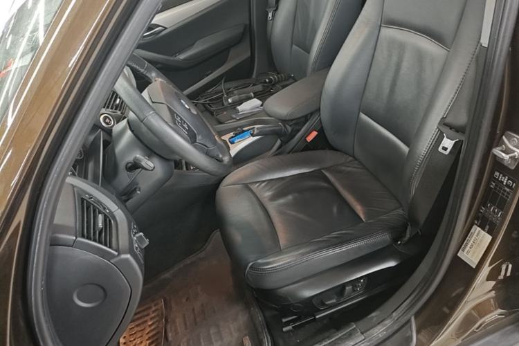 Used BMW X1 2012 sDrive18i Fashion Model Left Front Seat