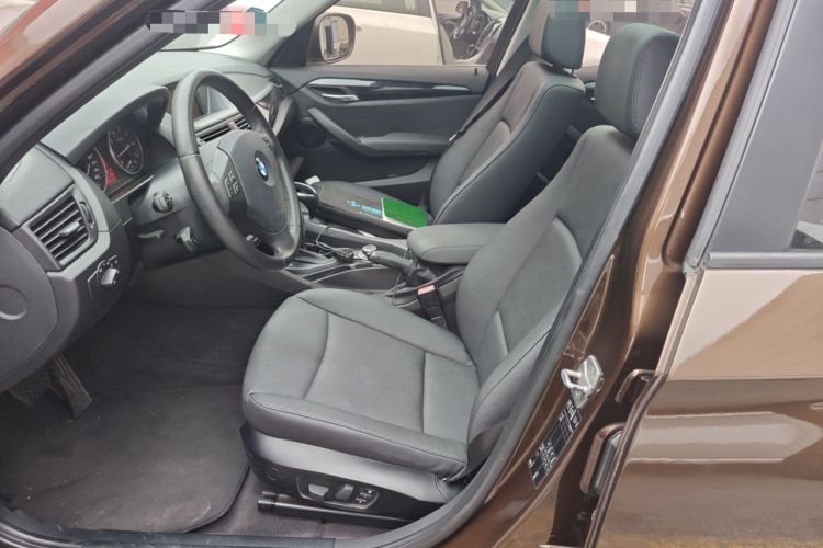 Used BMW X1 2012 sDrive18i Luxury Edition Left Front Seat