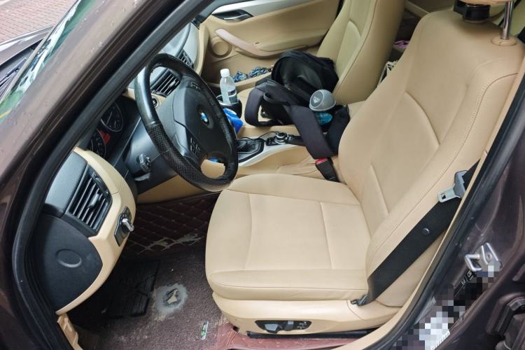 Used BMW X1 2012 sDrive18i Luxury Edition Left Front Seat