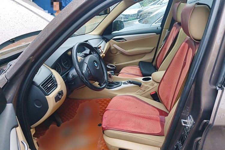 Used BMW X1 2012 sDrive18i Luxury Edition Left Front Seat