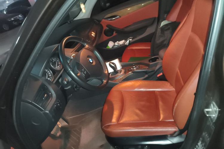 Used BMW X1 2012 xDrive20i Left Front Seat