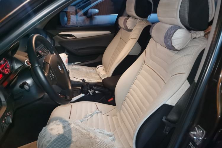Used BMW X1 2012 sDrive18i Fashion Model Left Front Seat