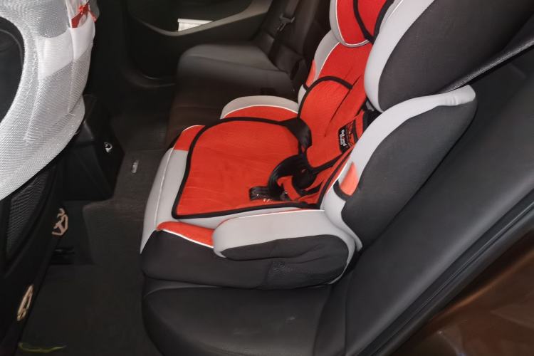 Used BMW X1 2012 sDrive18i Luxury Edition Left Rear Seat