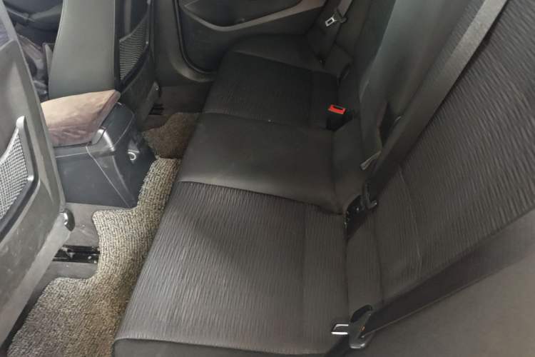 Used BMW X1 2012 sDrive18i Fashion Model Left Rear Seat