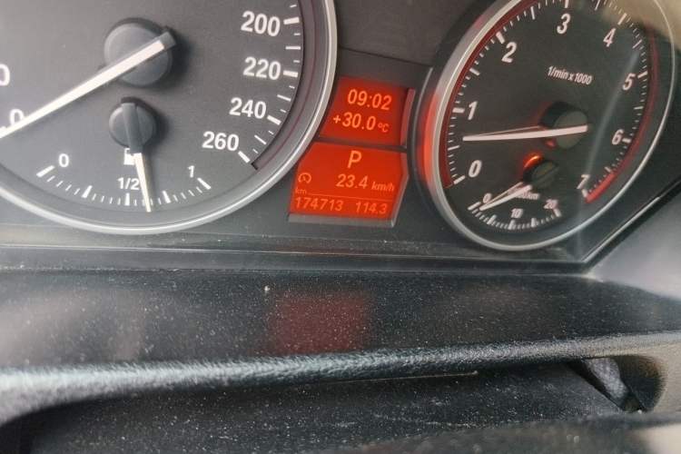 Used BMW X1 2012 sDrive18i Luxury Model Odometer Close Up
