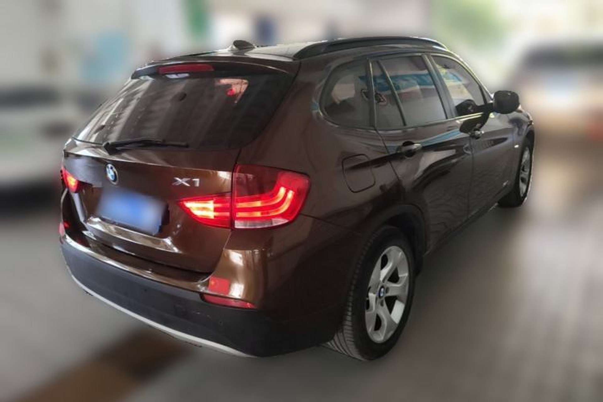 Used BMW X1 2012 sDrive18i Luxury Edition Rear Right 45 Deg