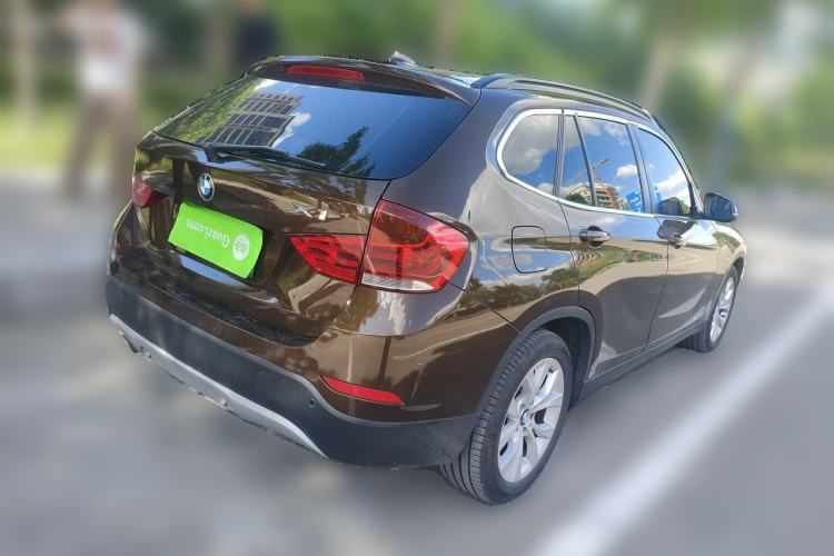 Used BMW X1 2012 sDrive18i Luxury Edition Rear Right 45 Deg