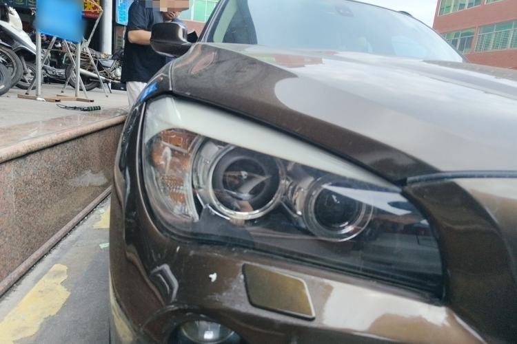 Used BMW X1 2012 sDrive18i Luxury Model Right Front Headlight