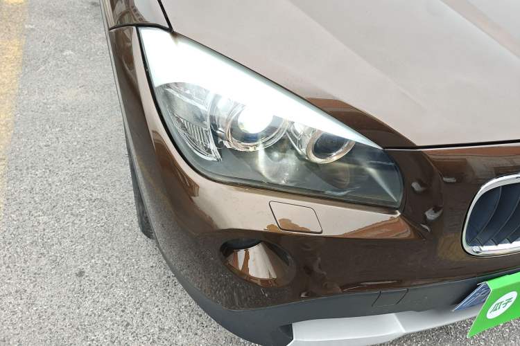 Used BMW X1 2012 sDrive18i Luxury Edition Right Front Headlight