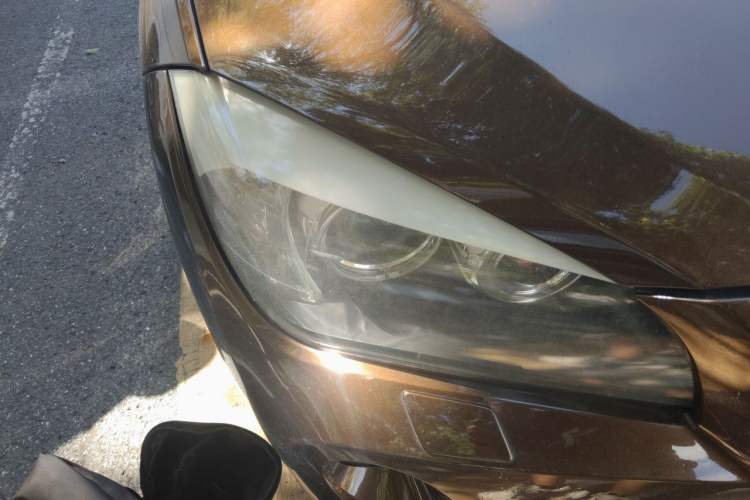 Used BMW X1 2012 sDrive18i Luxury Model Right Front Headlight