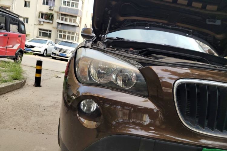 Used BMW X1 2012 sDrive18i Fashion Model Right Front Headlight