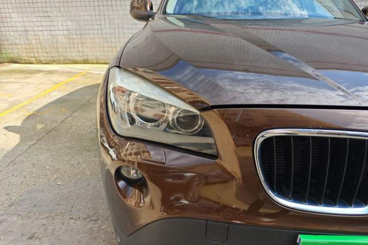 Used BMW X1 2012 xDrive20i Right Front Headlight