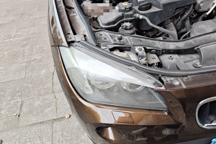 Used BMW X1 2012 xDrive20i Right Front Headlight