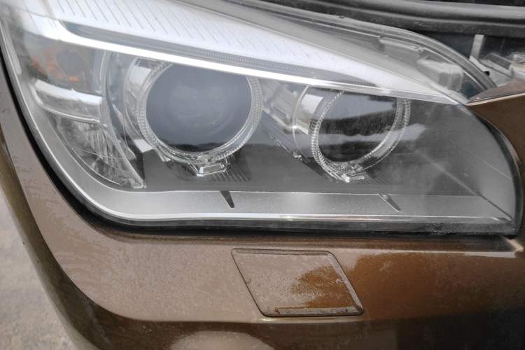 Used BMW X1 2012 sDrive18i Luxury Edition Right Front Headlight