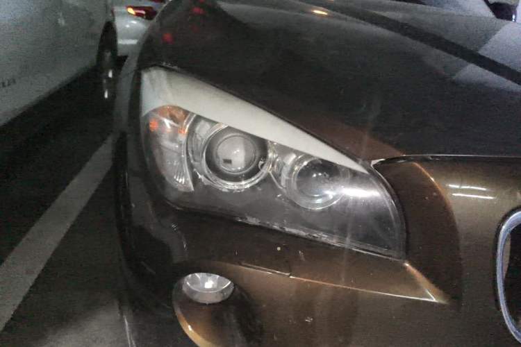 Used BMW X1 2012 xDrive20i Right Front Headlight