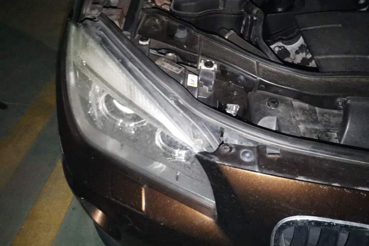 Used BMW X1 2012 sDrive18i Luxury Edition Right Front Headlight
