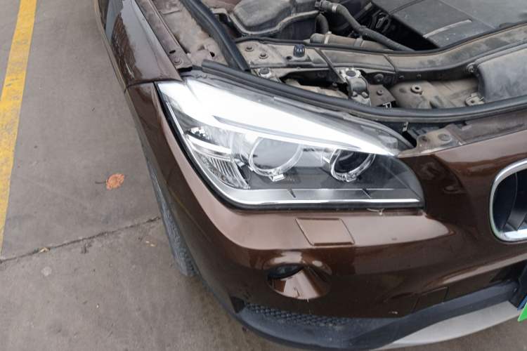 Used BMW X1 2012 sDrive18i Luxury Edition Right Front Headlight
