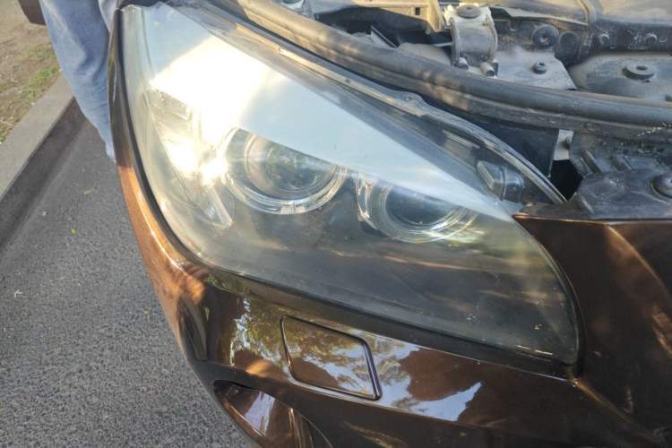 Used BMW X1 2012 sDrive18i Luxury Model Right Front Headlight