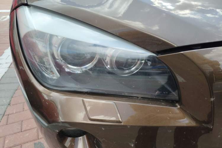 Used BMW X1 2012 sDrive18i Luxury Model Right Front Headlight