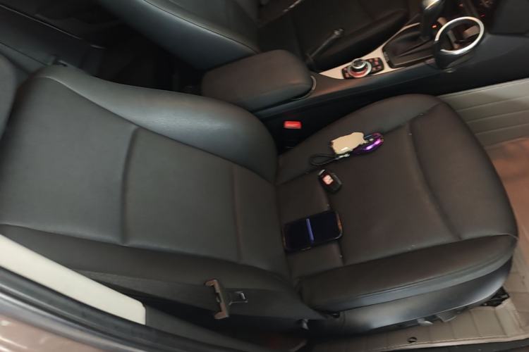 Used BMW X1 2012 sDrive18i Luxury Edition Right Front Seat