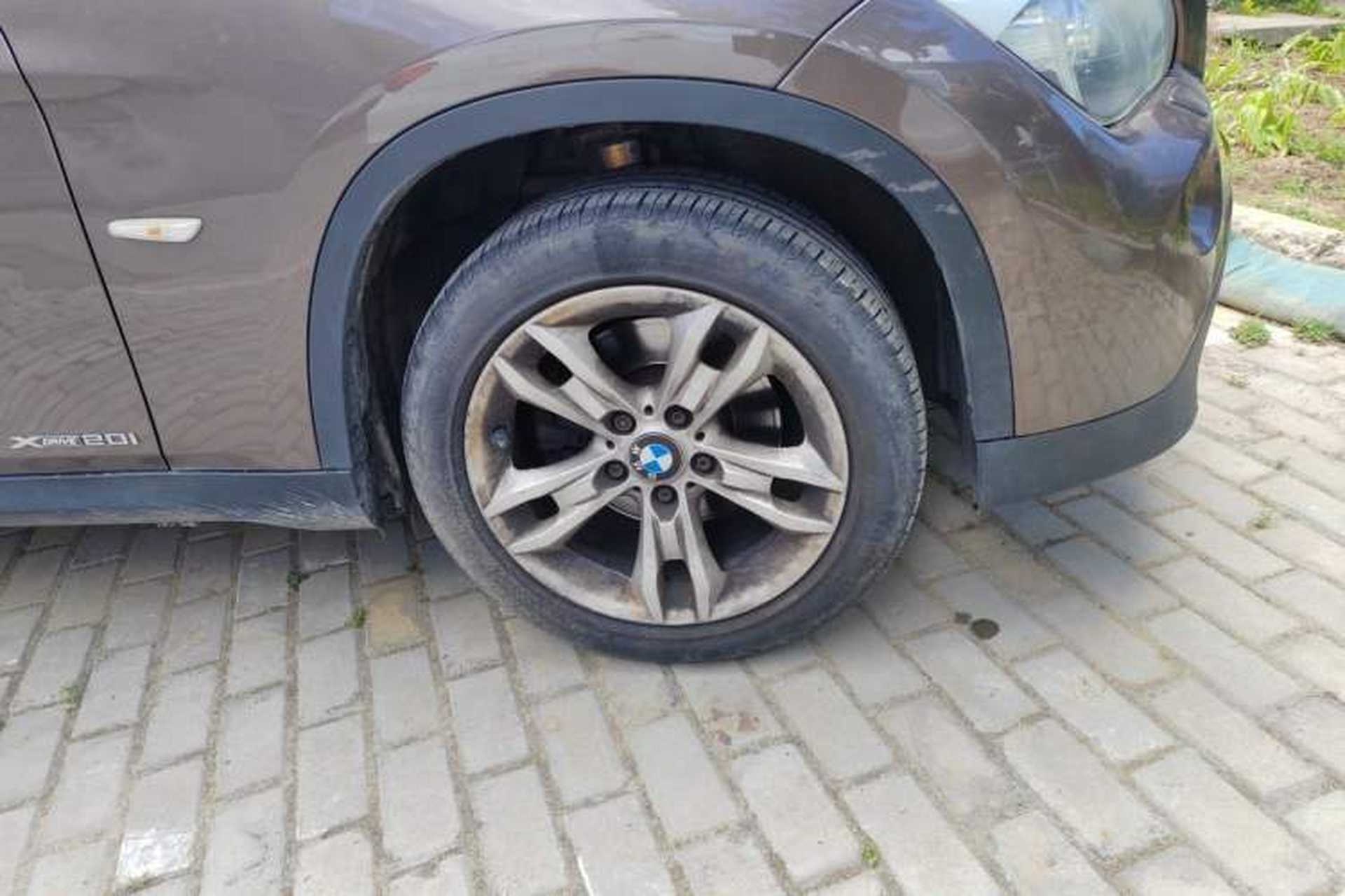 Used BMW X1 2012 xDrive20i Right Front Wheel Hub