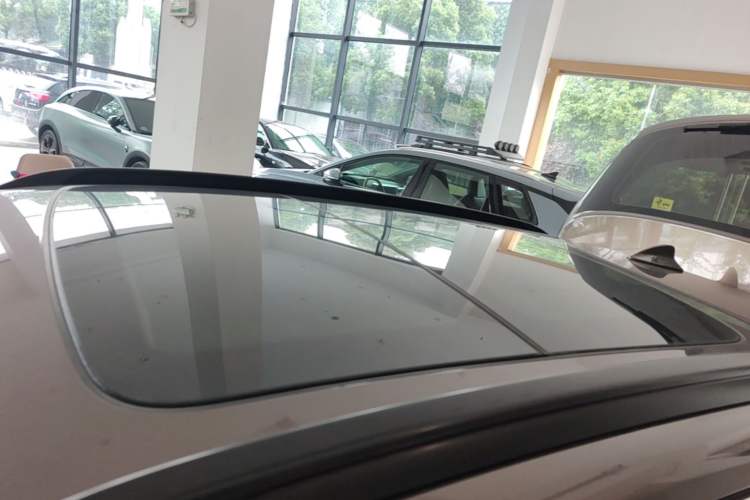 Used BMW X1 2012 sDrive18i Luxury Edition Roof