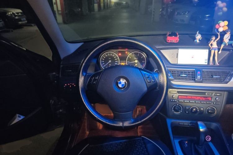 Used BMW X1 2012 sDrive18i Fashion Model Steering Wheel