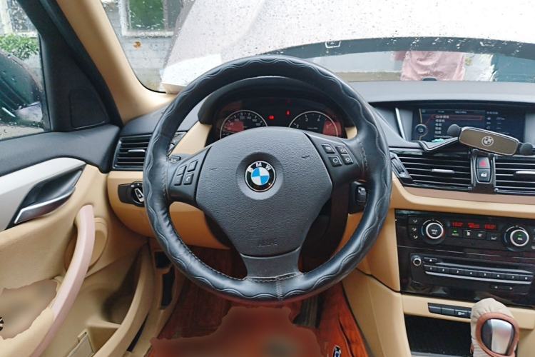 Used BMW X1 2012 sDrive18i Luxury Edition Steering Wheel