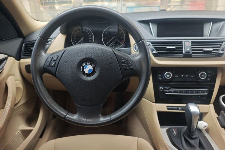 Used BMW X1 2012 sDrive18i Luxury Edition Steering Wheel