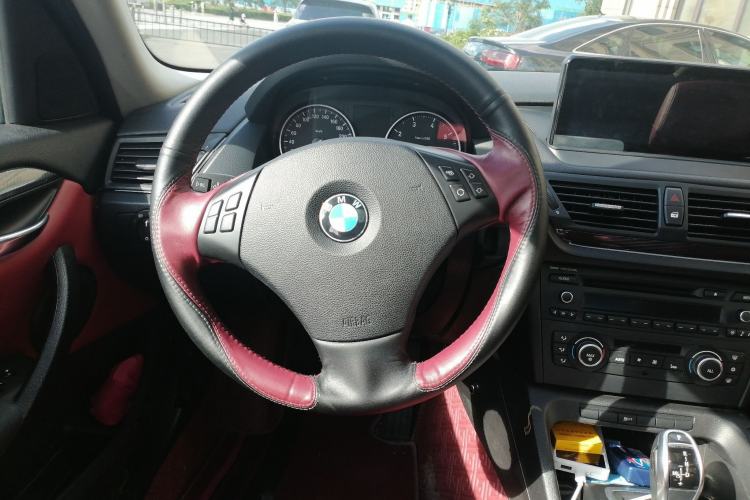 Used BMW X1 2012 sDrive20i Leading Model Steering Wheel