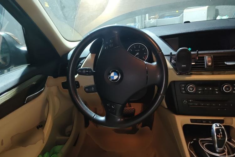 Used BMW X1 2012 xDrive20i Steering Wheel