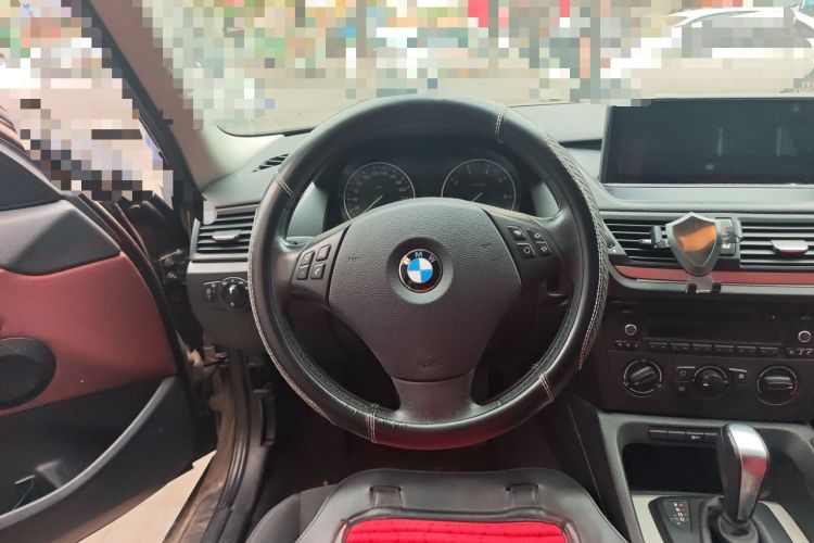 Used BMW X1 2012 sDrive18i Fashion Model Steering Wheel