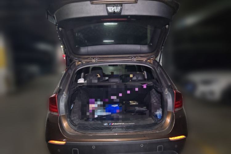 Used BMW X1 2012 sDrive18i Fashion Model Trunk