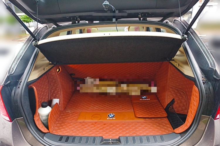 Used BMW X1 2012 sDrive18i Luxury Edition Trunk